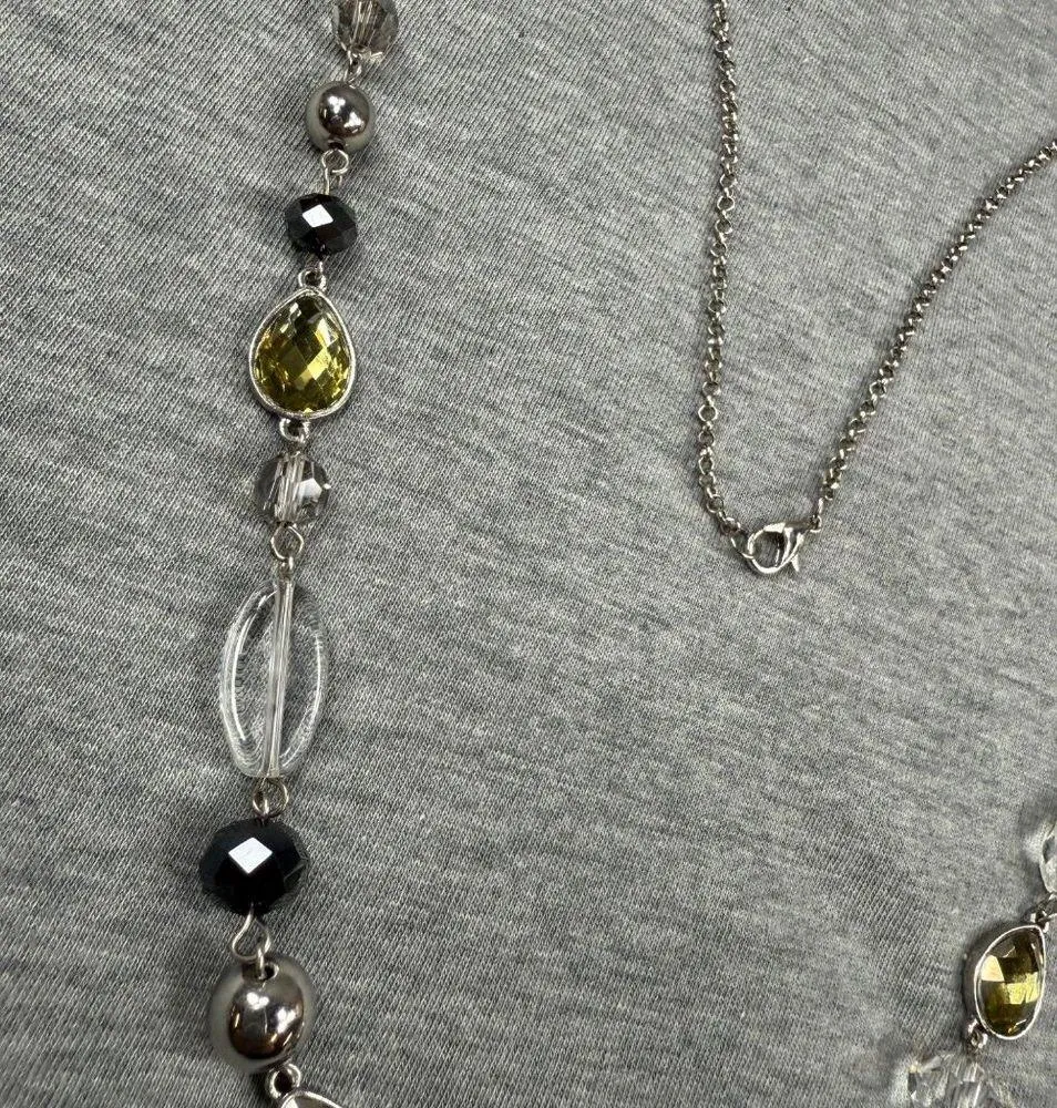 Faceted Faux Gemstone Beaded Necklace with Silver Tone Chain & Lobster Clasp - Image 6