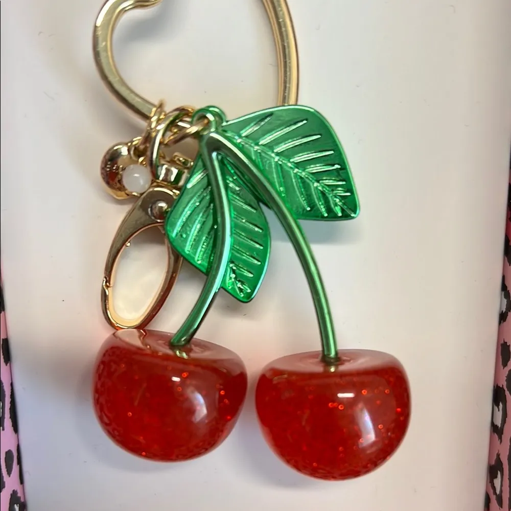 Betsey Johnson 🍒🌸 Cherry Bag Charm Green Leaves 🍃 - Image 3