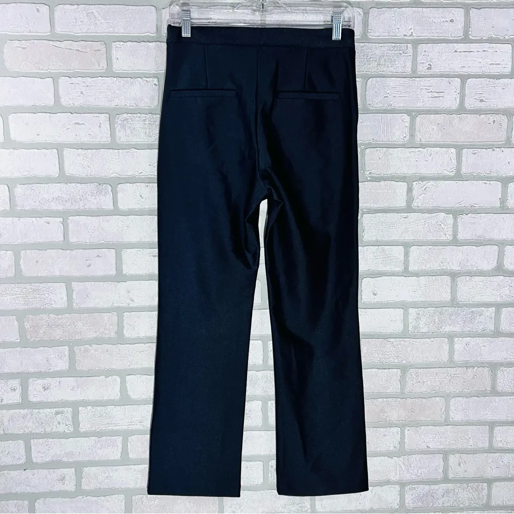 Good American Compression Shine Straight Crop Pants in Black 001 Size 4/27 - Image 3