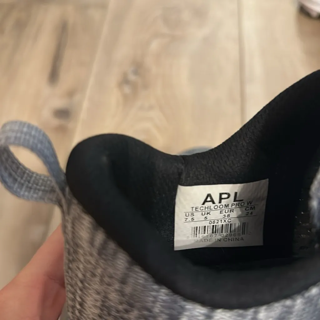 APL techloom pro shoes - Image 5