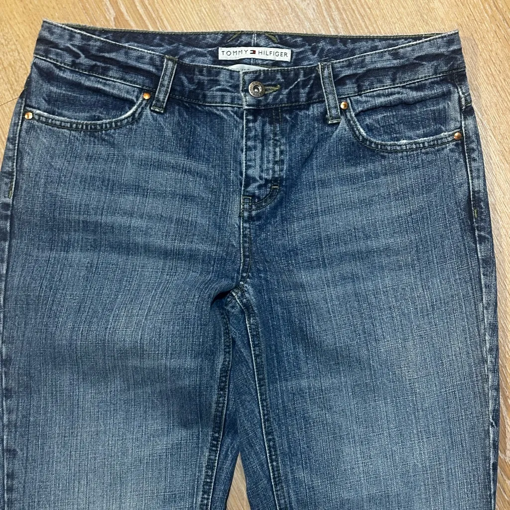 Tommy Hilfiger low rise boot size 8 - Image 3