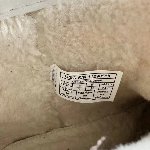 UGG Waterproof multicolored mini pixelate boots 6 - Image 9