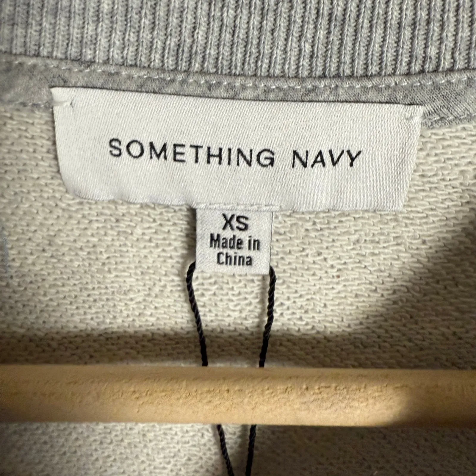 Something Navy Meghan Gray Ruffled Crewneck Terry Pullover Sweatshirt Size XS - Image 11