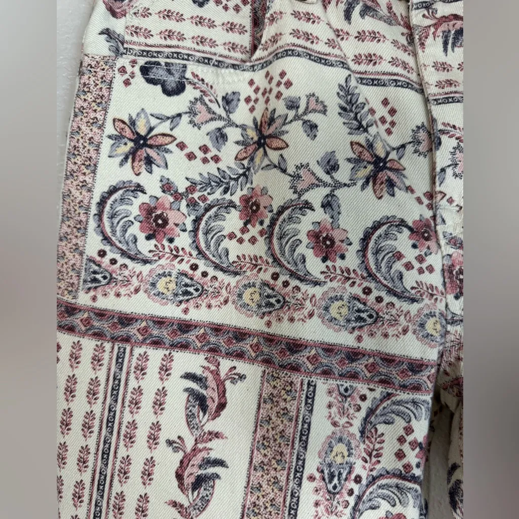 Shyanne High Rise Flare Jeans Floral Paisley Americana size 32 x 34 NEW $90 - Image 16