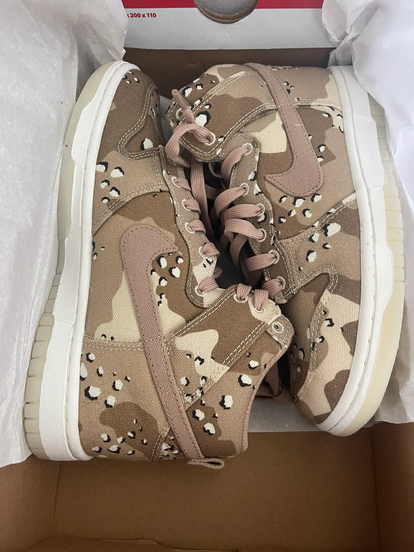 Camo Women’s Dunk High Sneakers - Image 2