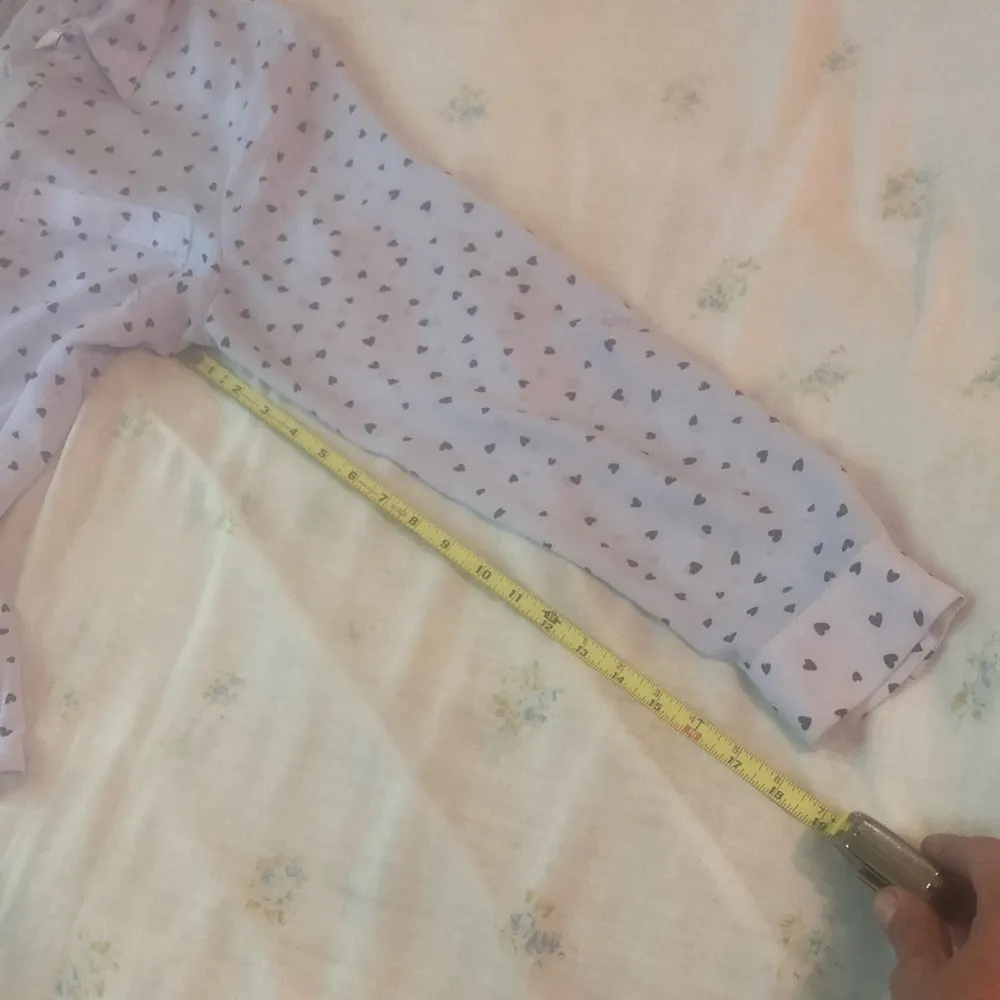 Candie’s Buttondown Heart patterned blouse - Image 15