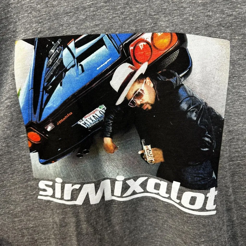 SirMixaLot Baby Got Back Retro Rap Tshirt size 2XL - Image 2