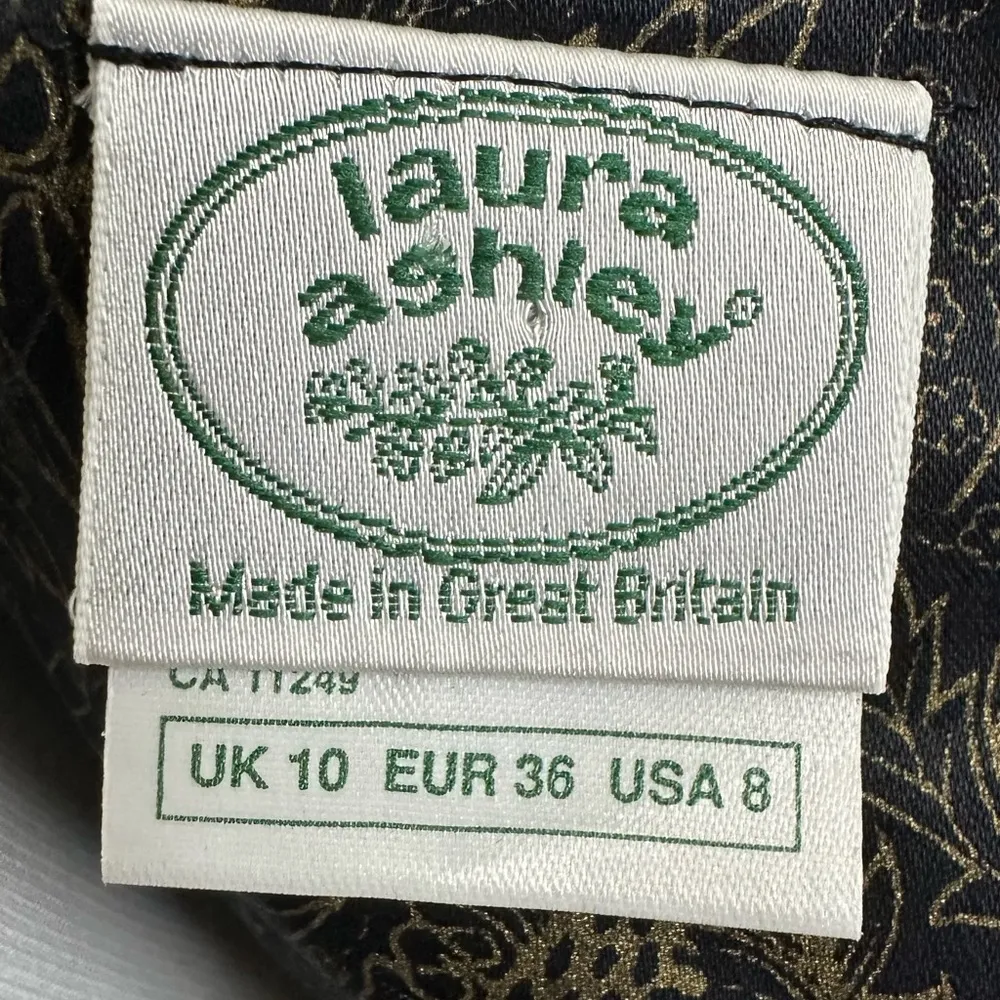 LAURA ASHLEY Vintage Black and Gold Floral Dress Size 8 - Image 12