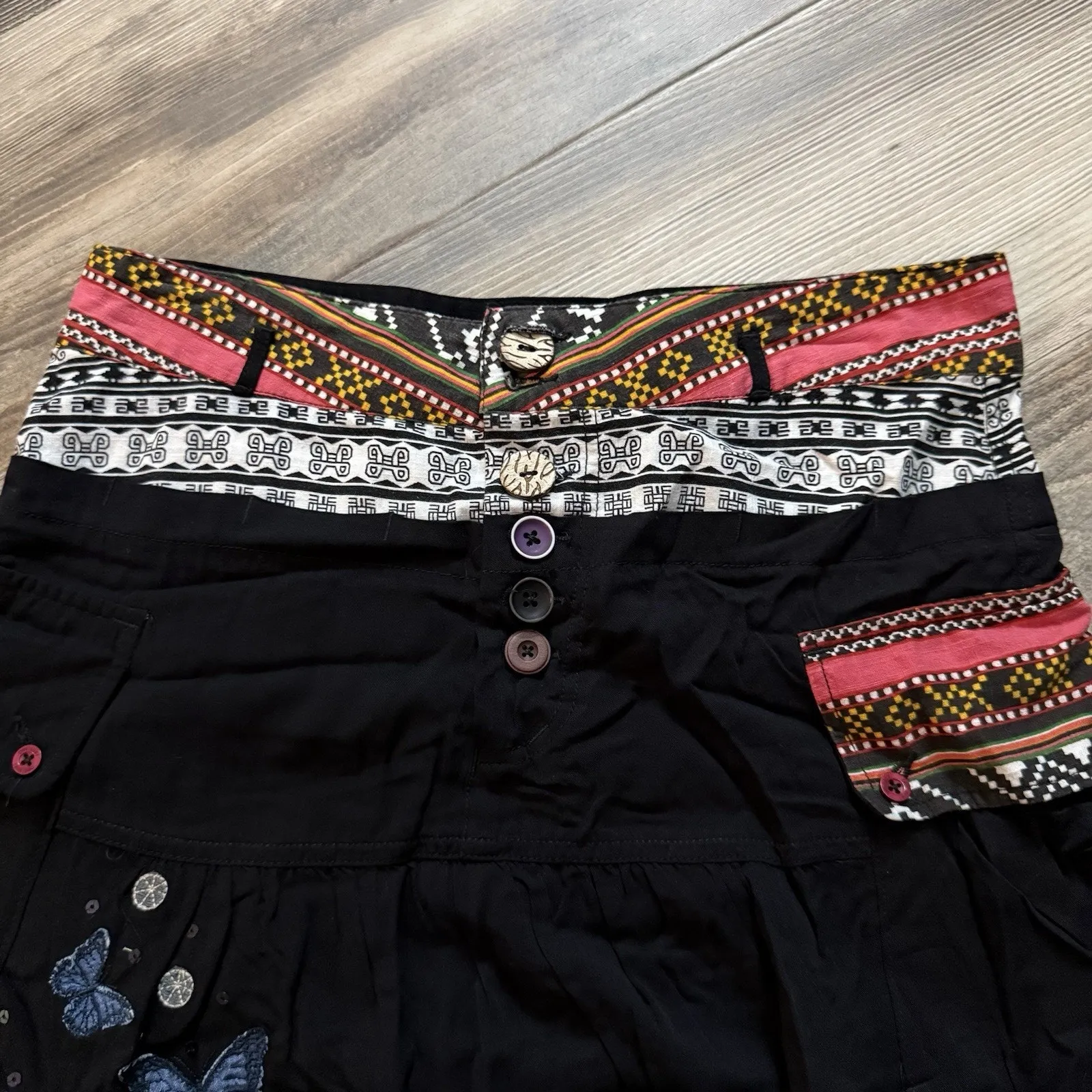 Desigual Black Embroidered Butterfly Skirt Women’s Size 38 Boho Patchwork - Image 3