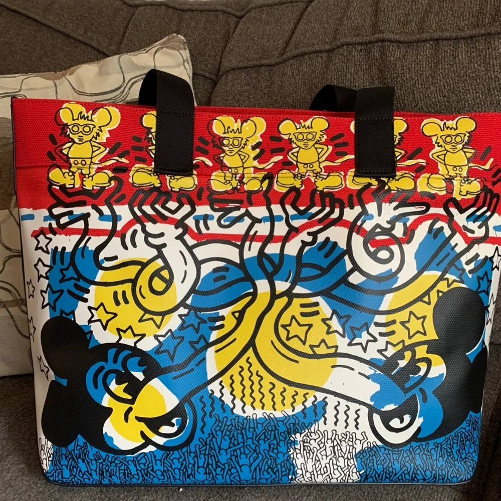 Authentic  MICKEY L.Edition coated canvas /Leather large snap top tote - Image 6