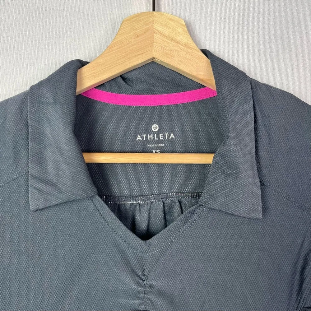 Athleta Gray Ruched Side Birdie Short Sleeve Golf Polo XS - Image 3