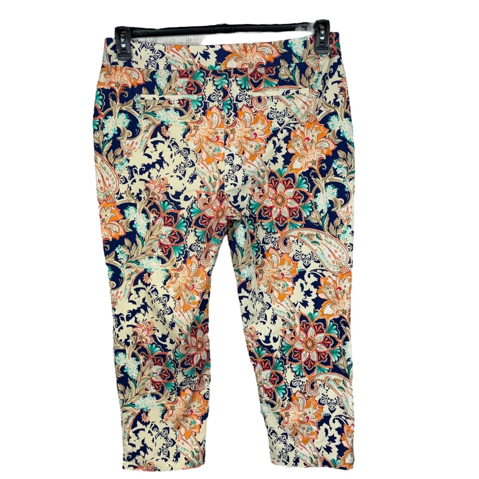 Chico’s SZ 2.5 (14) Crop Pants Pull-On Stretch Paisley Floral Flat Front Hi-Rise - Image 4