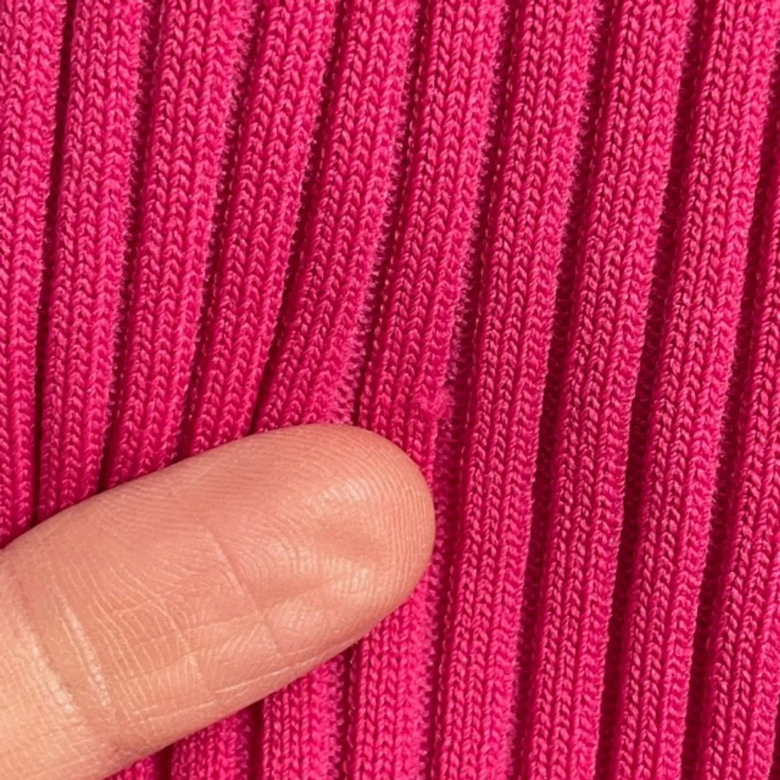 NWT MINKPINK Alba Midi Dress Size M PINK‎ Ribbed Knit Long Sleeve Cut Out Back - Image 7