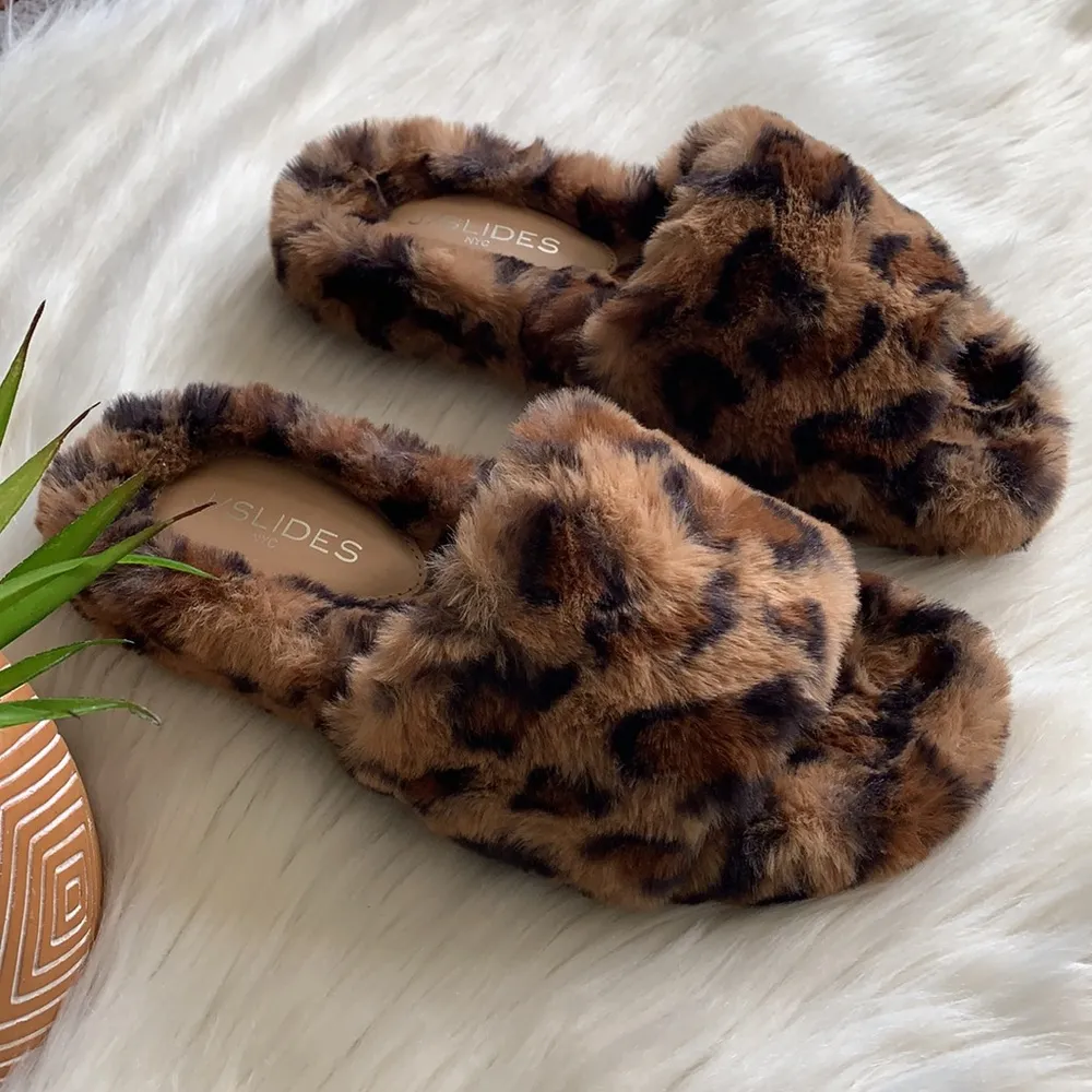 nwob // j/slides lovlie leopard faux fur slides - Image 76