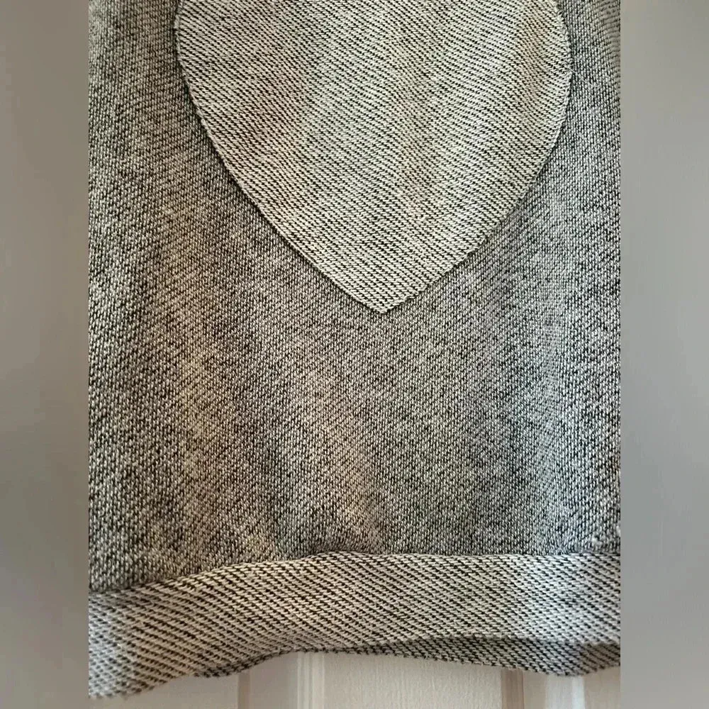 One clothing grey heart pullover sweatshirt - Image 4