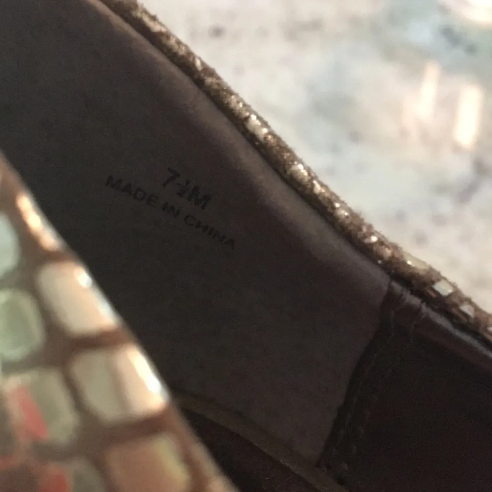 Gold Heels - Image 5