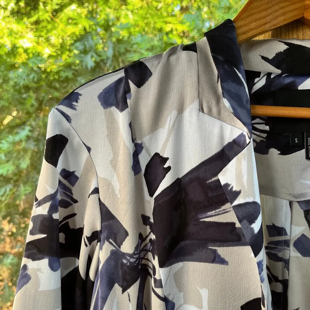 Nic & Zoe Inky Flowers Jacket Size S. Satin Kimono Style Long Sleeves. NEW. - Image 3