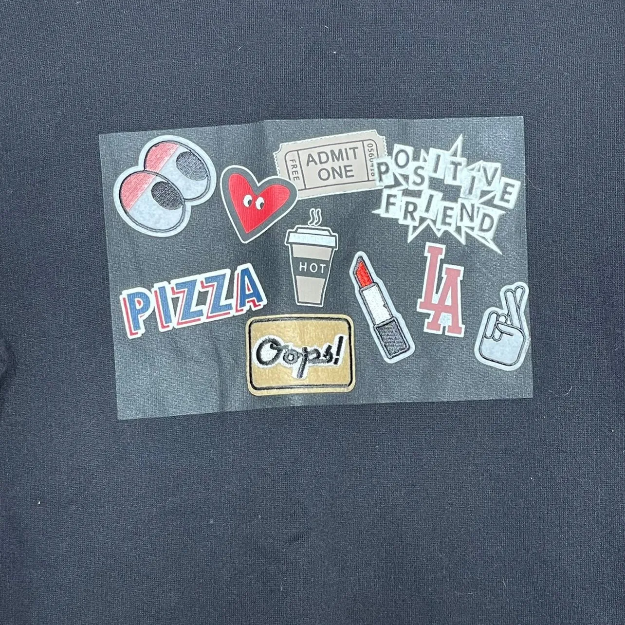 Zara Trafaluc Woman's Casual Heavyweight Graphic Crewneck Sweater Size Medium - Image 2