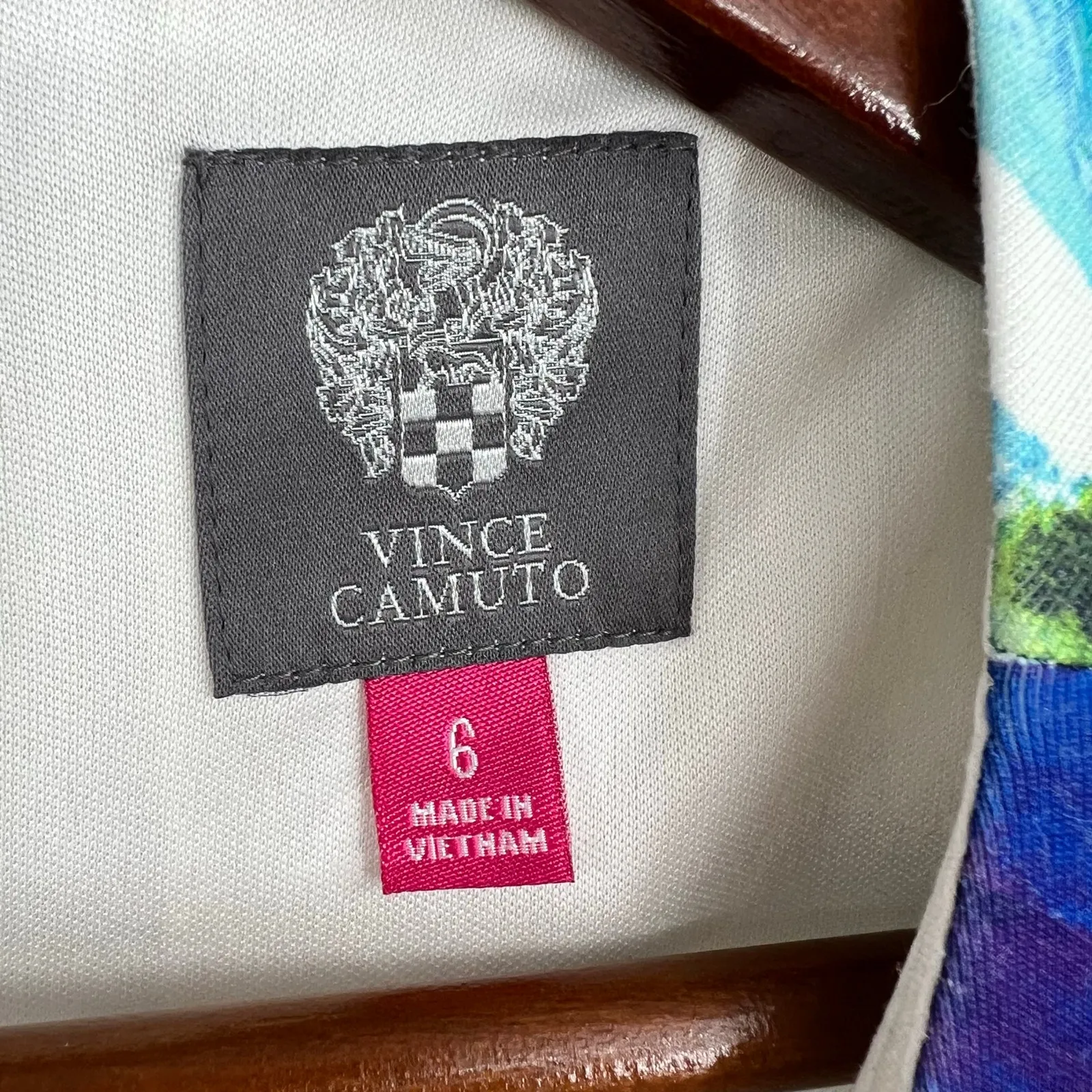 Vince Camuto Floral flower print Sateen Fit & Flare pleated sheath Dress size 6 - Image 8