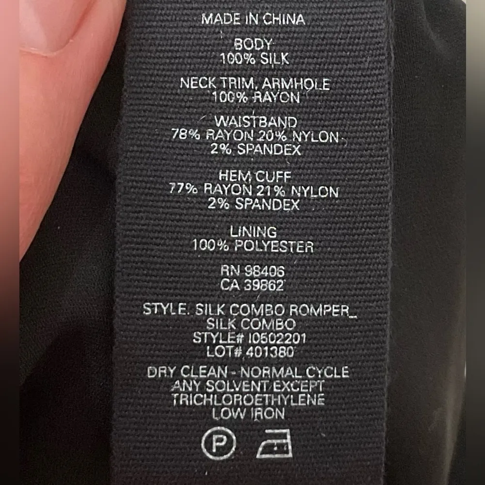 Theory Silk Black Jumpsuit Pockets Sz L Romper Spaghetti Straps ASO Eva Longoria - Image 6