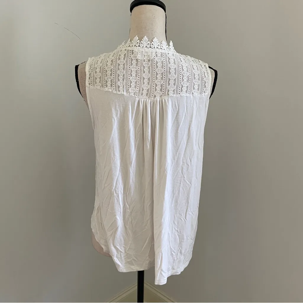 Ember Boho Sleeveless Swiss Dots Blouse Large Crochet Lace Collar Henley Shirt L White - Image 3