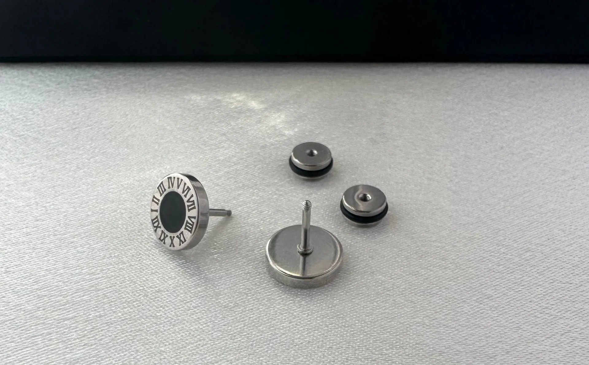Roman Numeral Stud Earrings for Men Women Streetwear Unisex Style Silver - Image 7