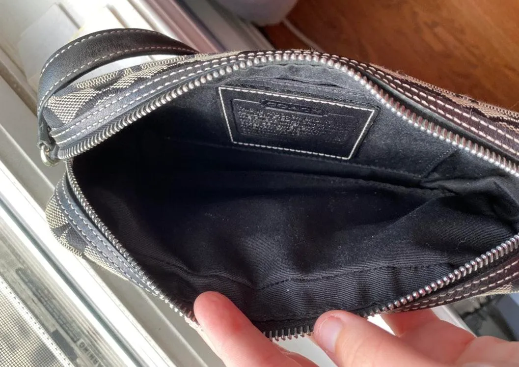 Coach Crossbody Bag - Image 4