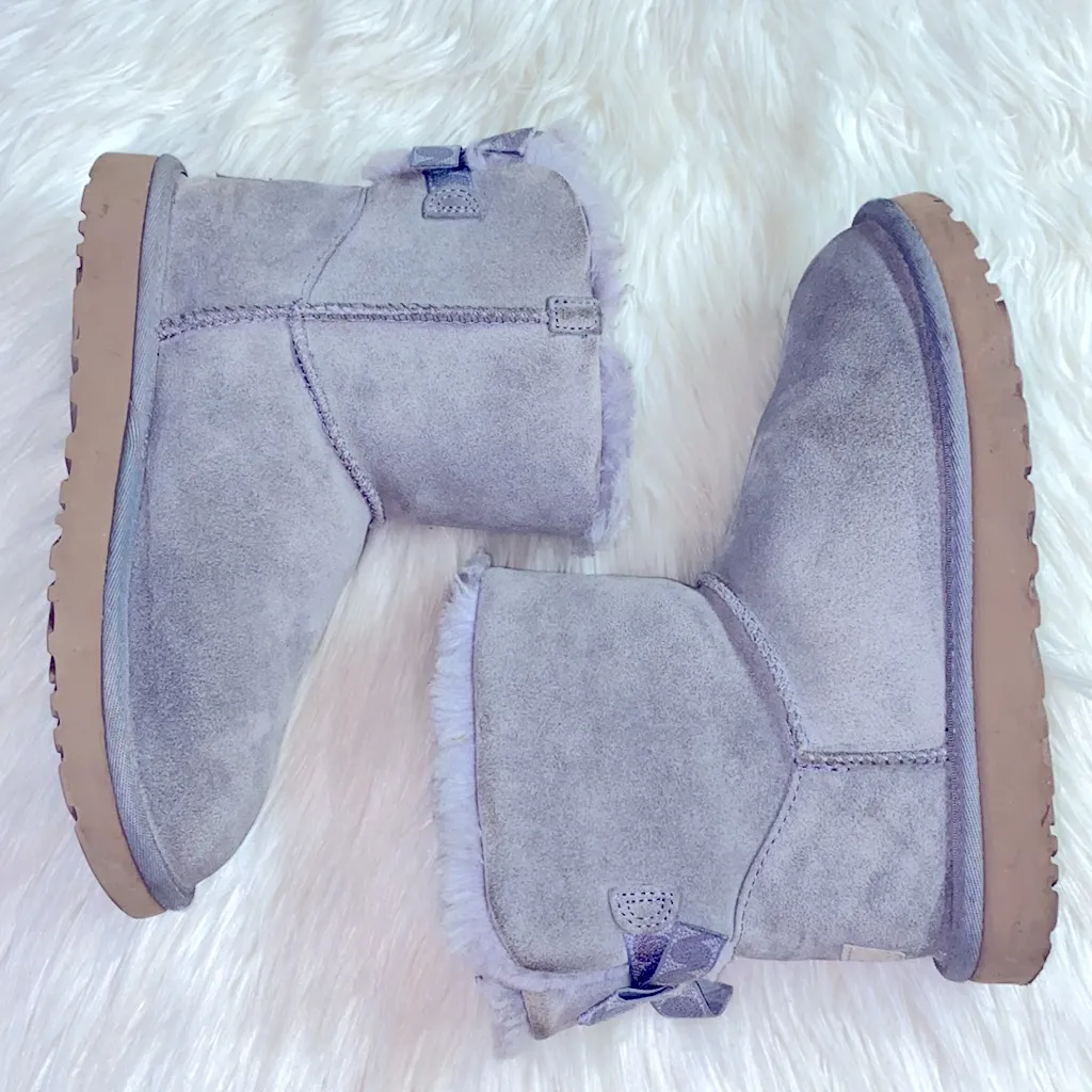 UGG  Mini Bailey Bow Swirl Grey Boots - Image 2