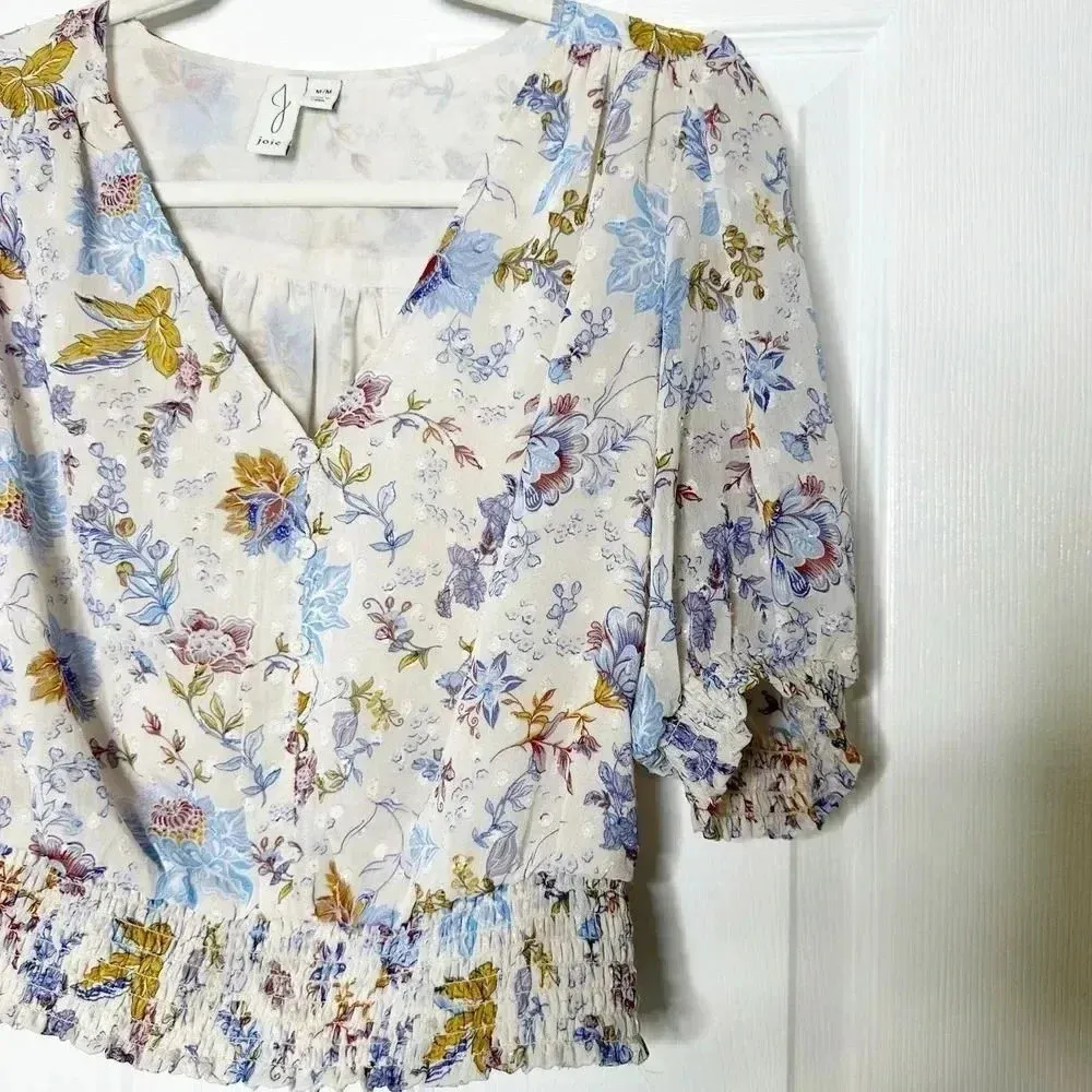 JOIE Cropped Floral Blouse V-Neck Size Medium Cottagecore Homestead‎ - Image 3
