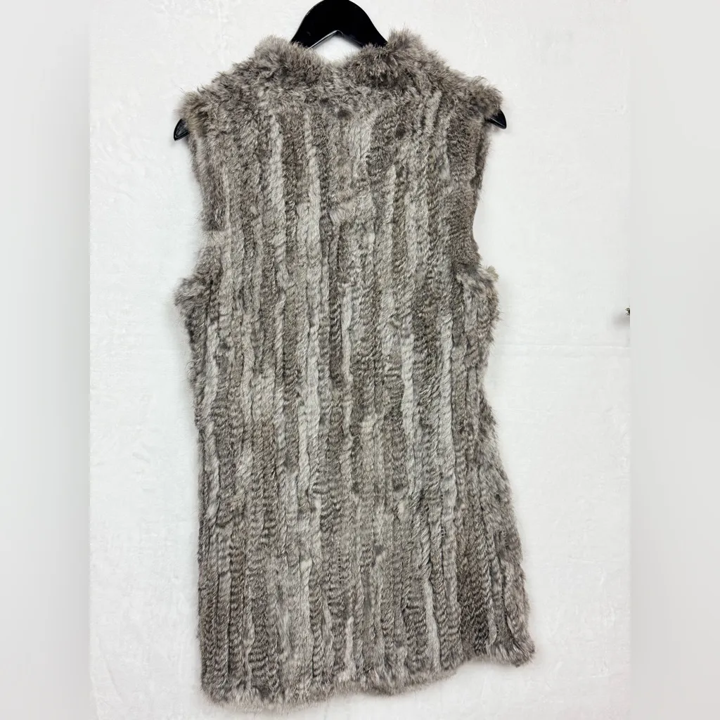 Love Token Luxuries Genuine Dyed Rabbit Fur Vest Natural Gray. - Image 4