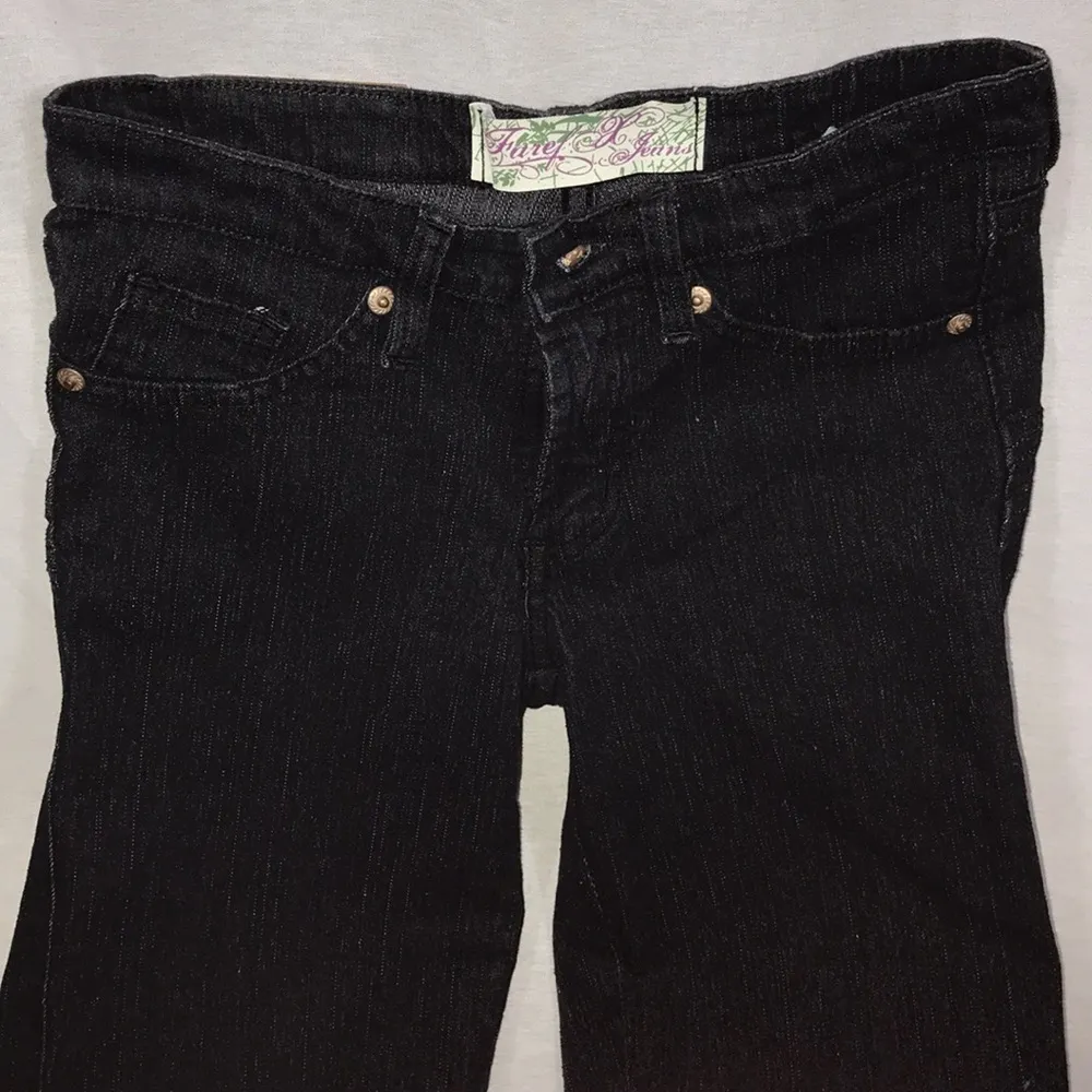 Fared Size 3 Black Faded Jean Butt Lifter Bermuda. New With Tags - Image 2