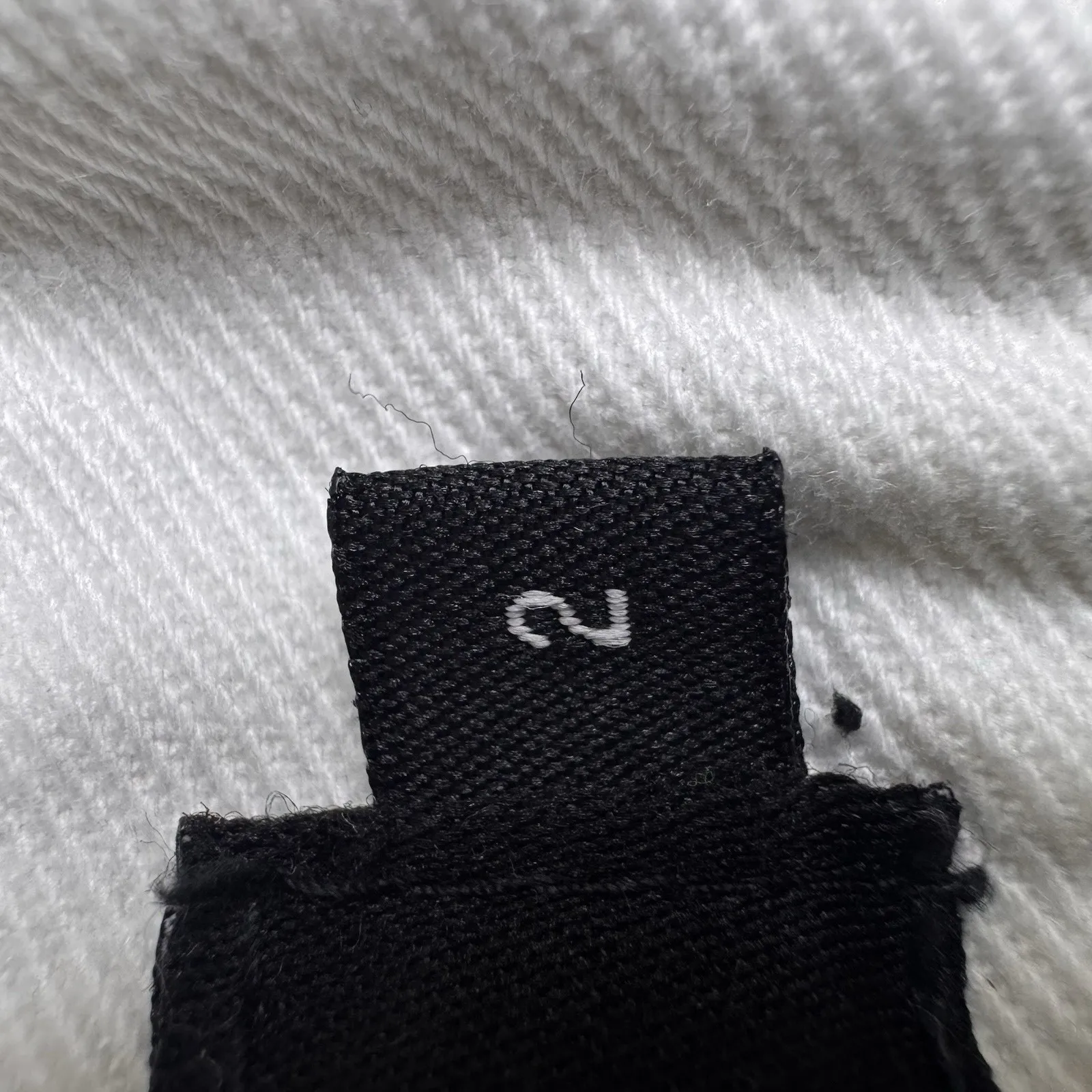 Calvin Klein Women's Sz 2 White Denim Jeans Low Rise Flare 30x27‎ Short - Image 7