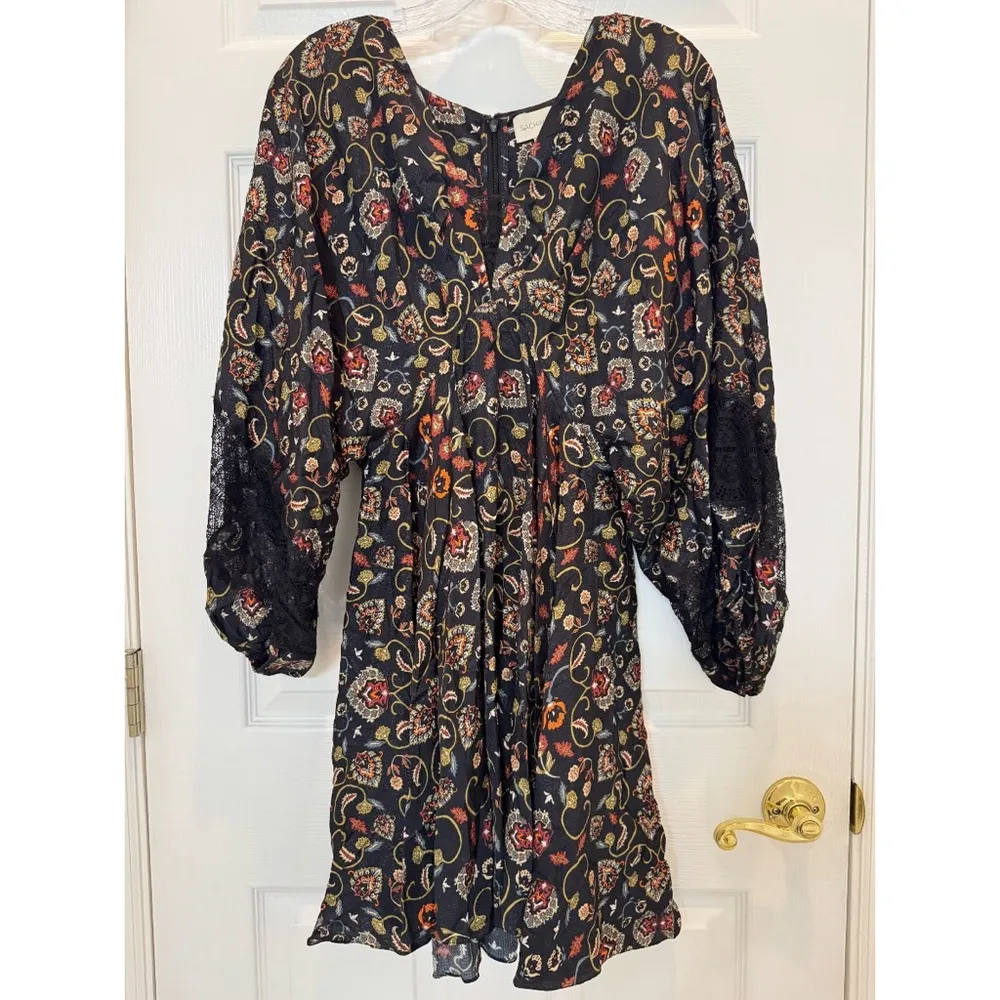 Sachin + Babi Caden Dress in Black Swirl Motif Print Size Medium - Image 4