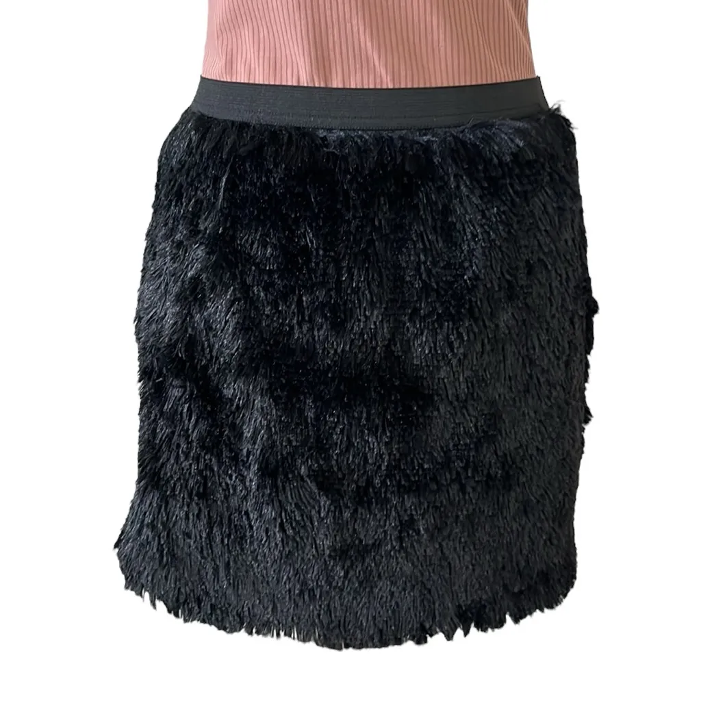 Petticoat Alley Faux Fur Mini Skirt - Image 4