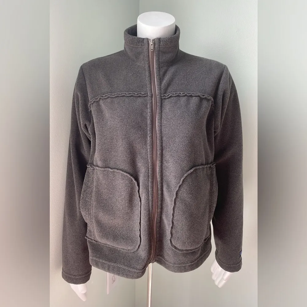 Patagonia Women’s Synchilla Zipper Jacket small - Image 4