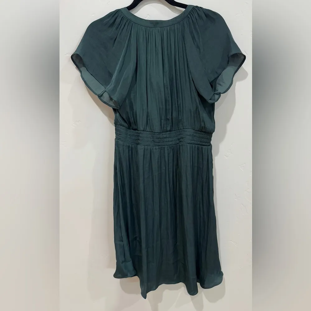 Soma crinkle satin flutter sleeve mini bra dress woodland green size small NWT - Image 9