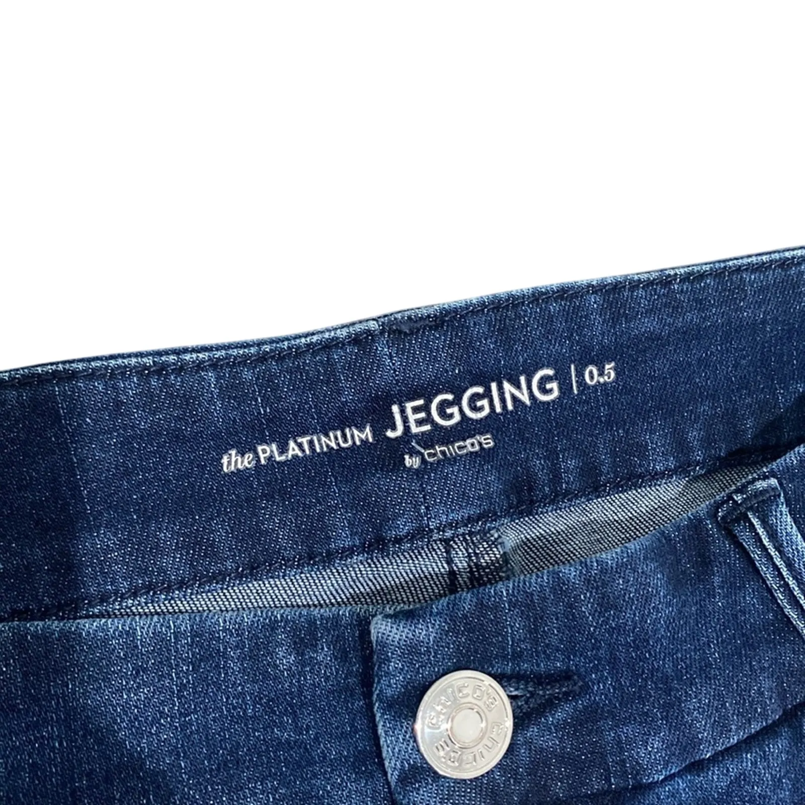 CHICOS Skinny Jean Womens Sz 6 Rhinestone Pearl Star Design Distressed Stretch - Image 2