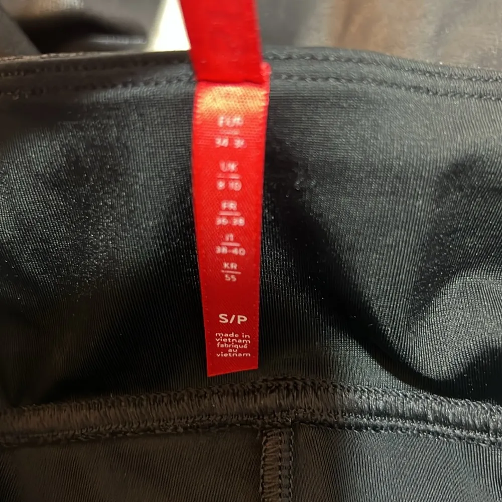 Spanx by Sara Blakely Black leggings Size Small - Image 3