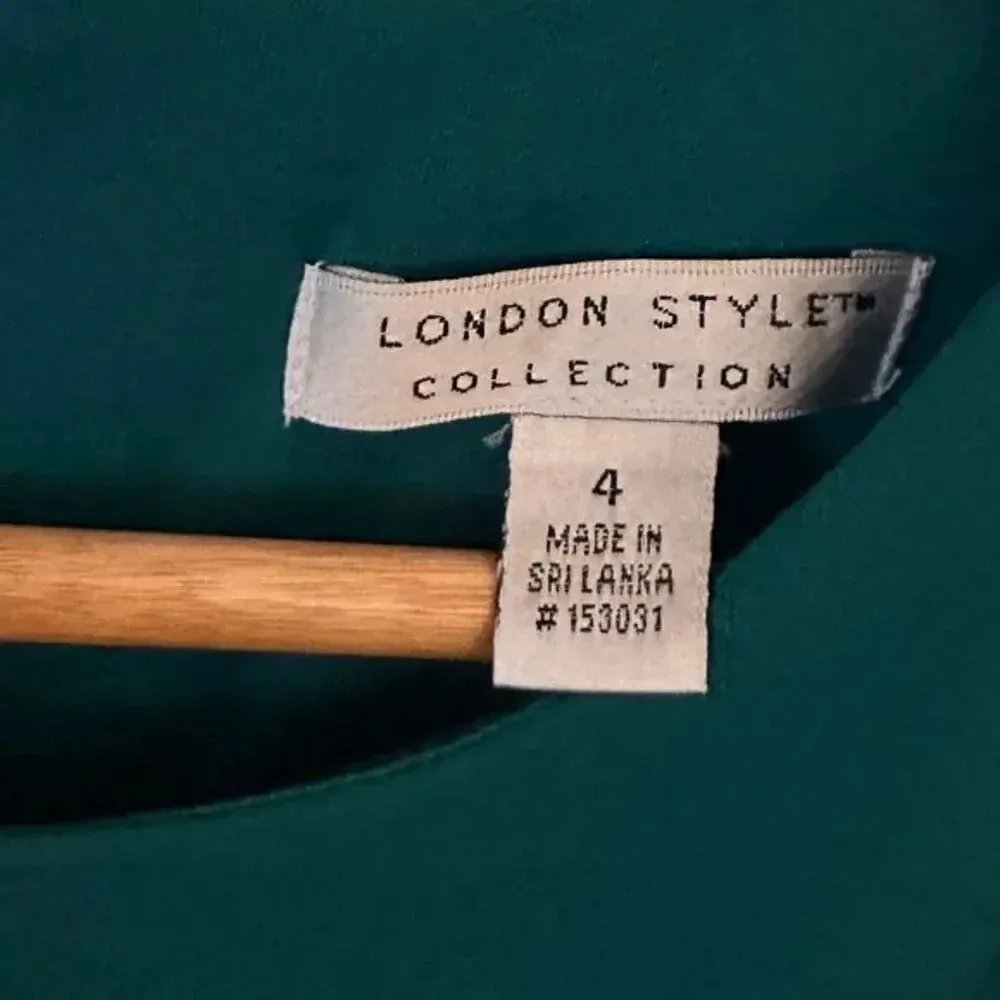 London Style Green Fit & Flare Dress Size 4 Classic Midi Long‎ Sleeve Elegant - Image 4