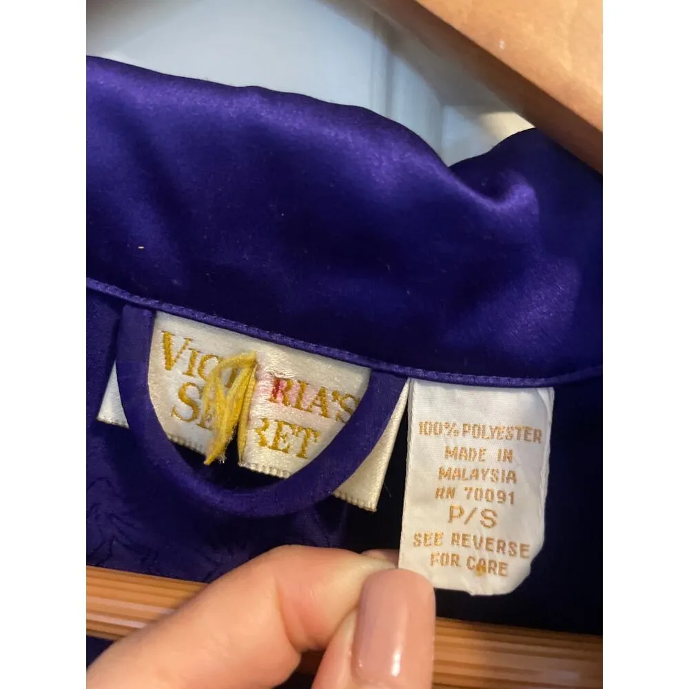 Vintage VICTORIAS SECRET GOLD LABEL Long Satin Bath Robe MOB WIFE S Small Purple - Image 4