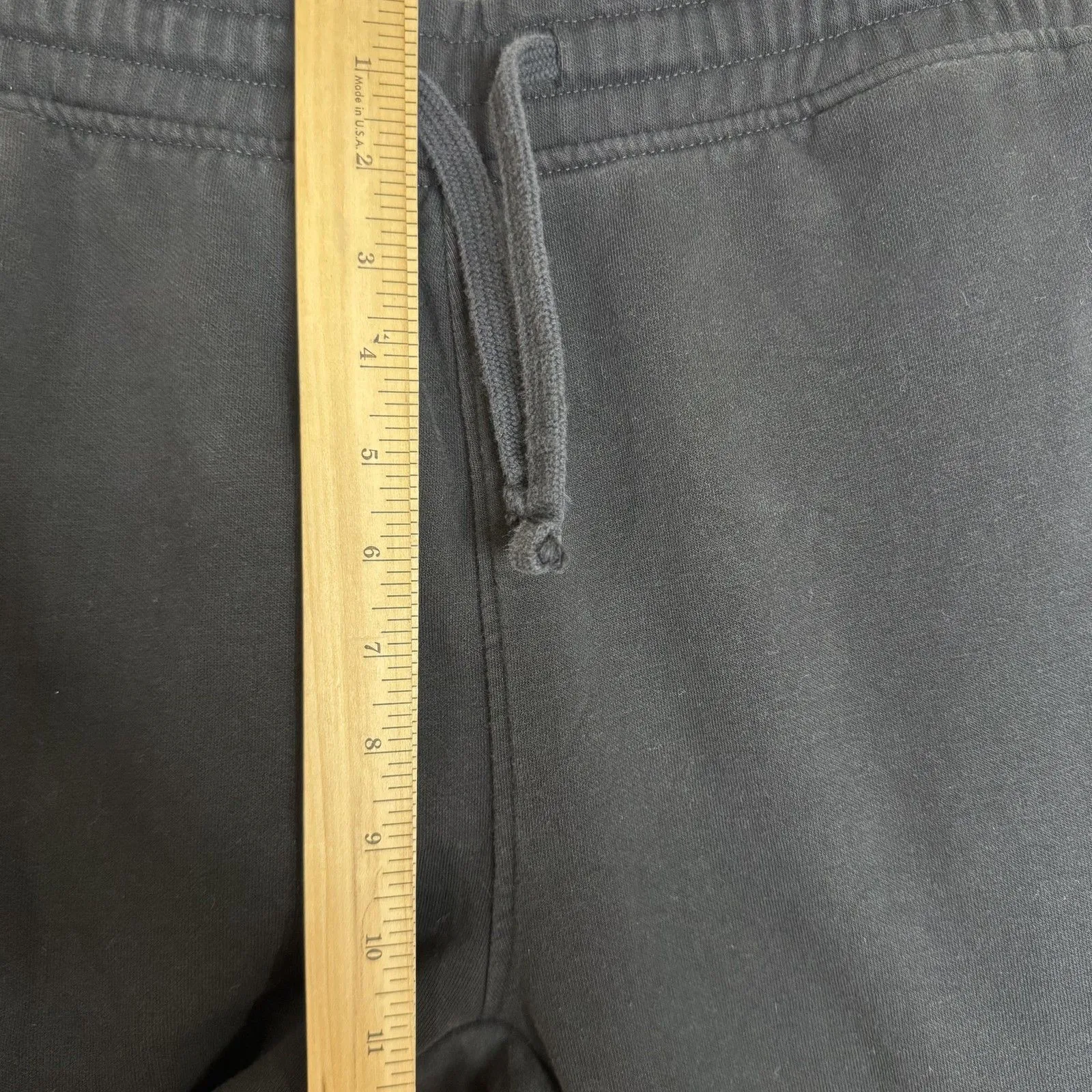 Gymshark Jogger Pants Medium Black Fleece Sweatpants Drawstring Cuffed - Image 6