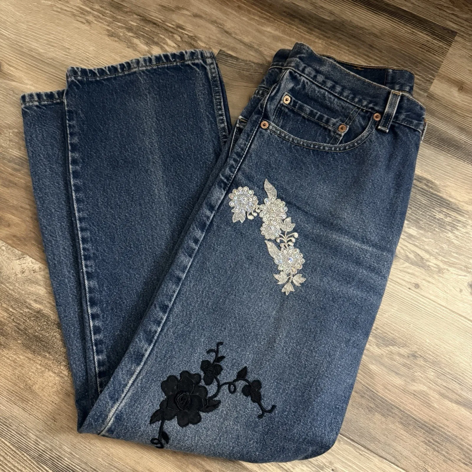 Levi’s 517 Bootcut Jeans 33x30 USA Made Custom Floral Patch Y2K Grunge - Image 10