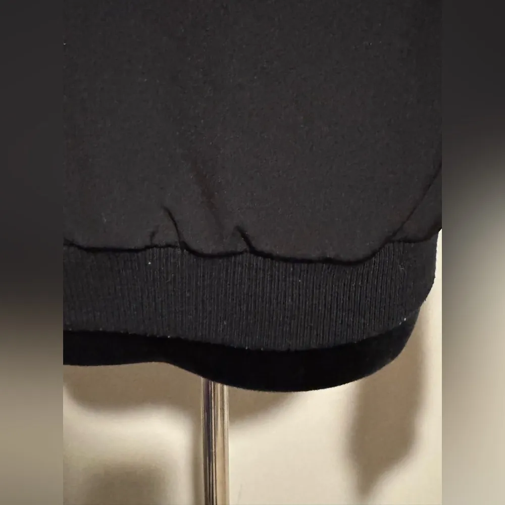 EUC Jolie Vie Black and Purple Floral Zip Up Bomber Jacket with pockets size XL - Image 13