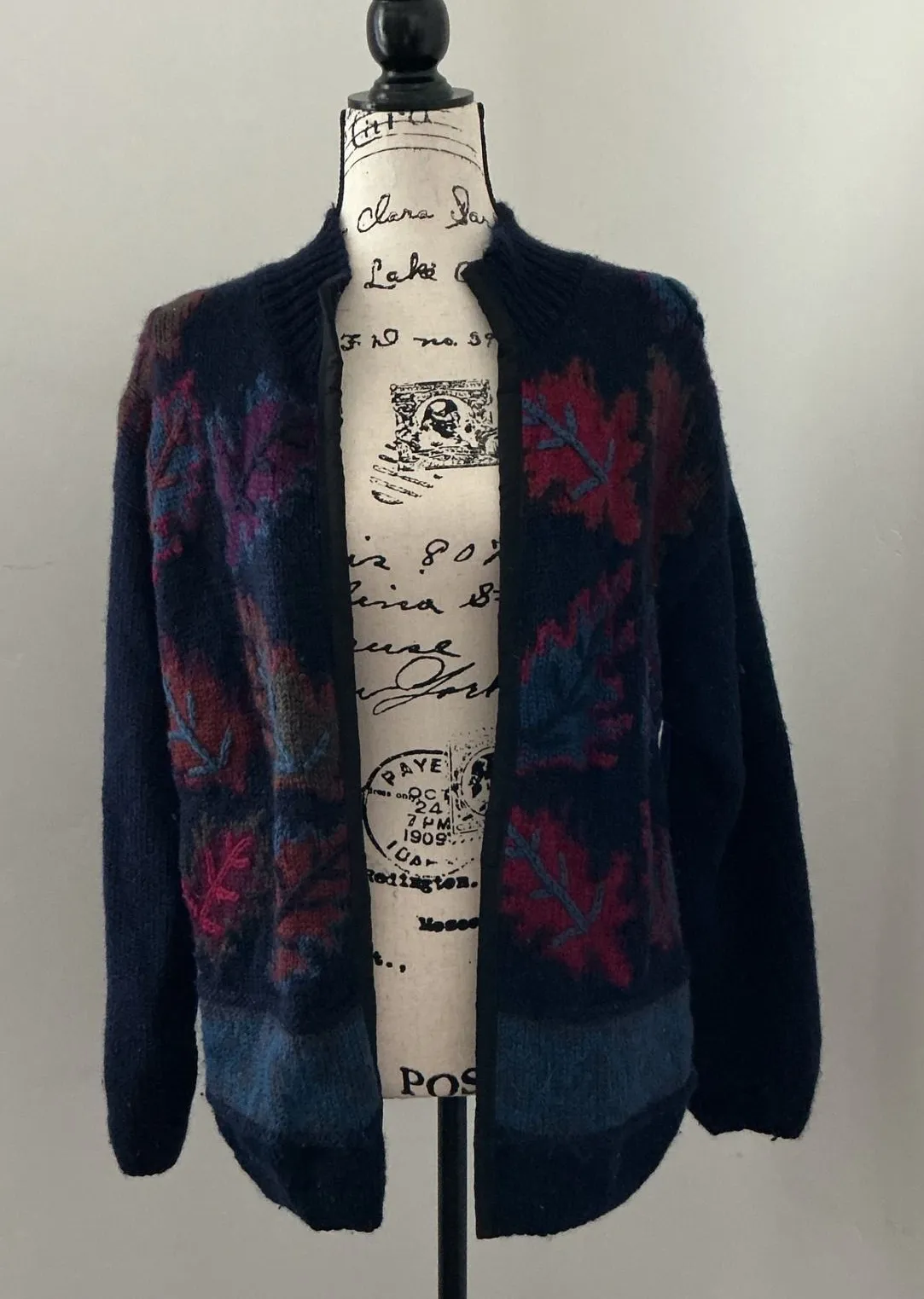 Vtg 100% Wool Navy Cardigan – Handcrafted Look, Multicolor Leaf Pattern, Sz M Blue Size M - Image 1