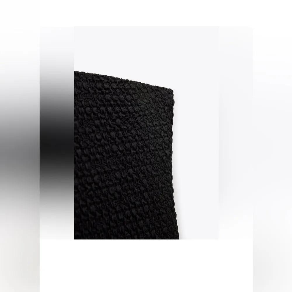 Zara Black Strapless Textured Bodycon Dress size Small - Image 5