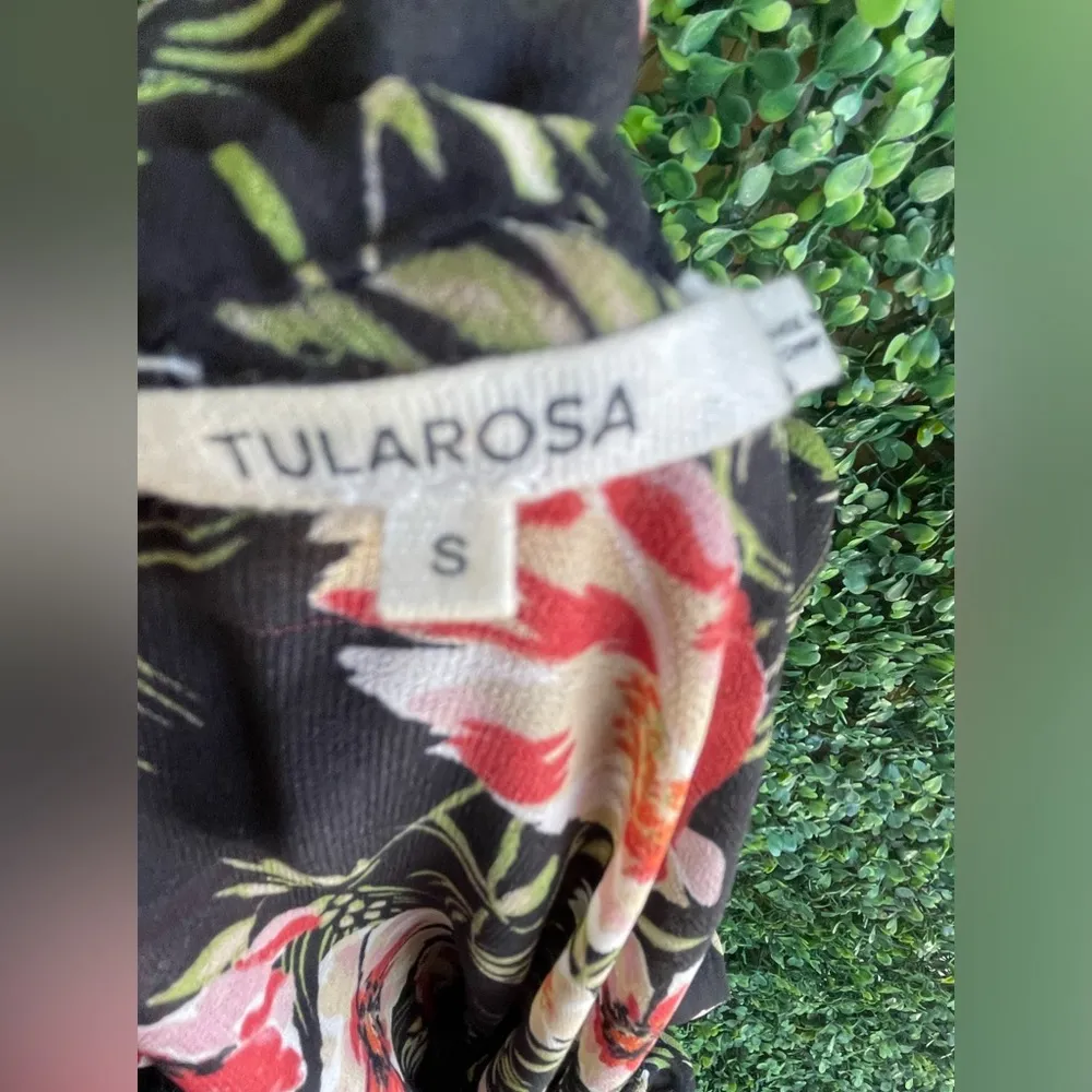 COPY - Tularosa - Elinor One Shoulder Top in Cicely Floral - Women’s size Small - Image 4