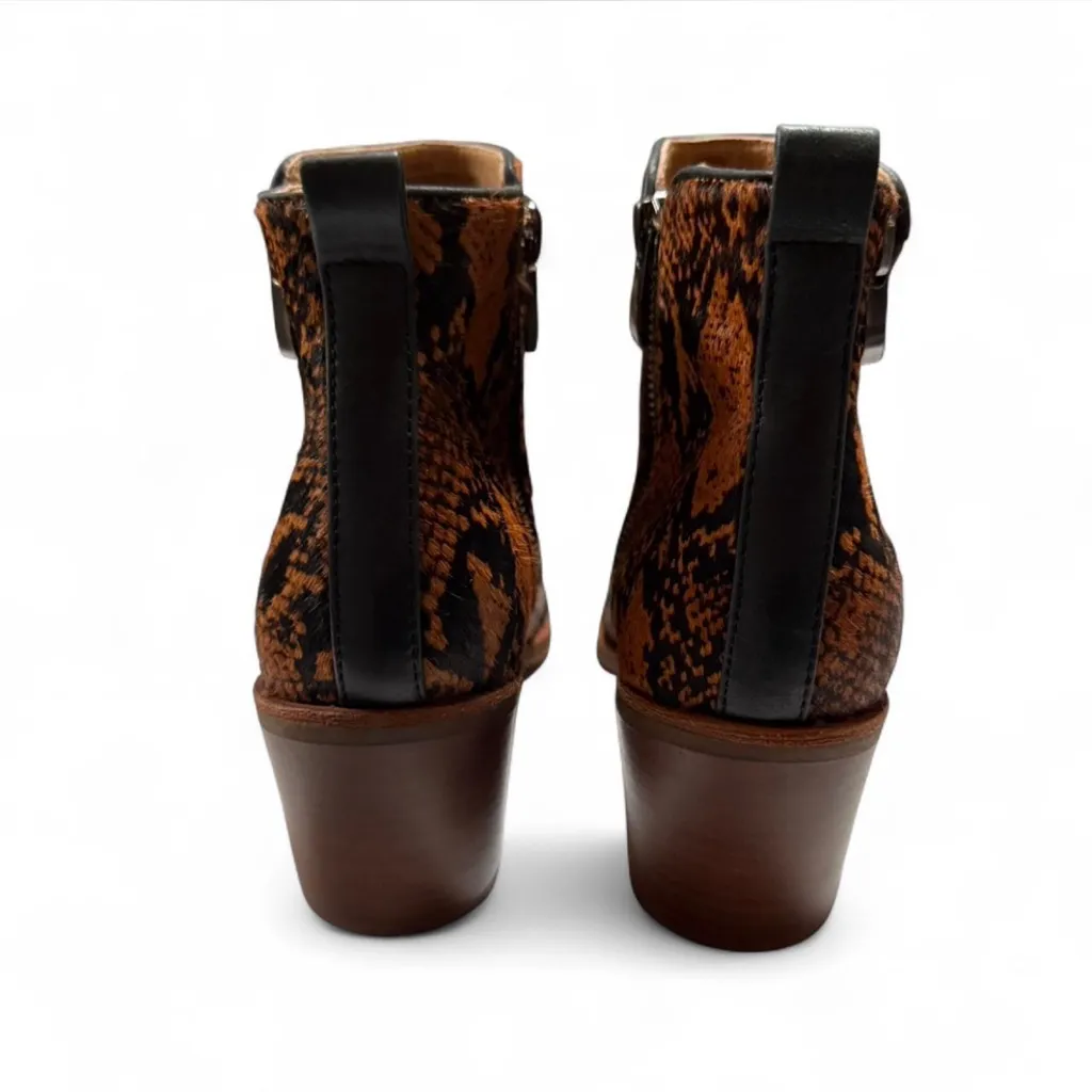 Sofft Tan and Black Snake Print Ankle Boots Brown Size 8 - Image 3