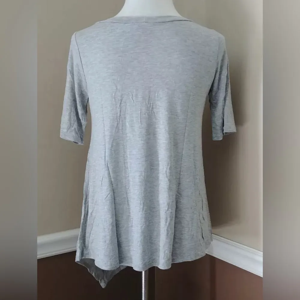 Heather Gray Knit  Asymmetric Hem ModCloth Top With Buttons by Fashionomics - Image 5