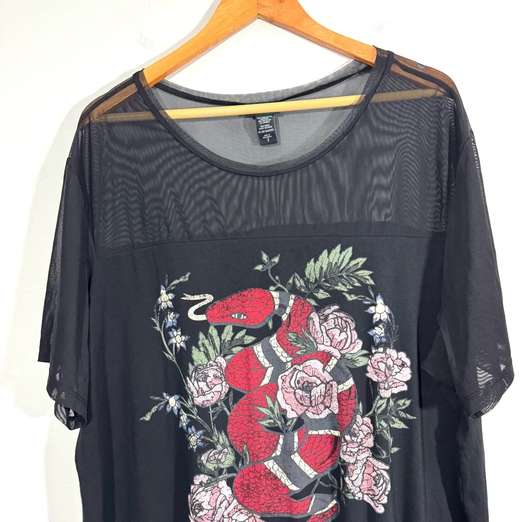 Torrid Mesh Insert Snake Graphic Shirt - Image 2