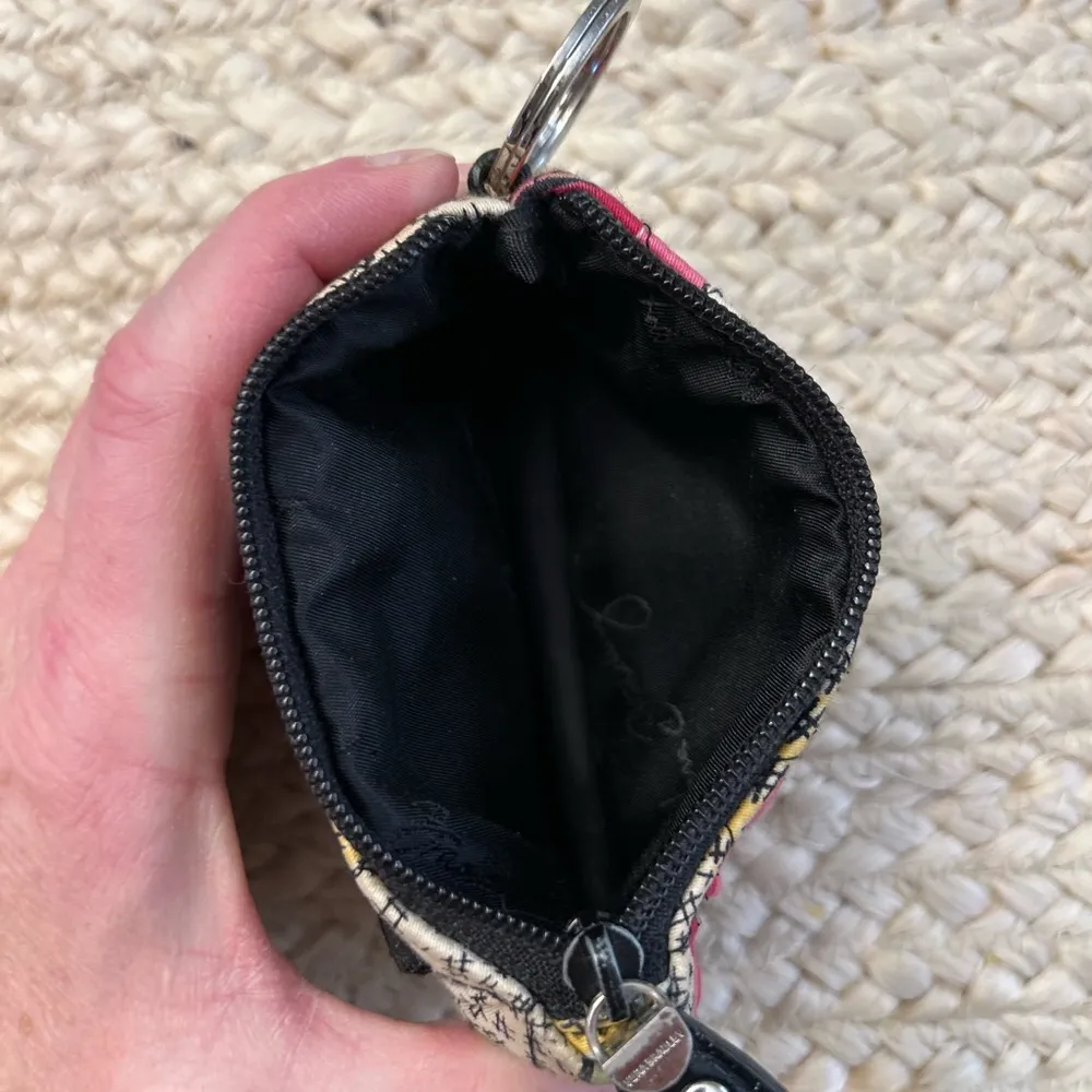 Vera Bradley Patchwork Floral Card Coin Purse - Image 5